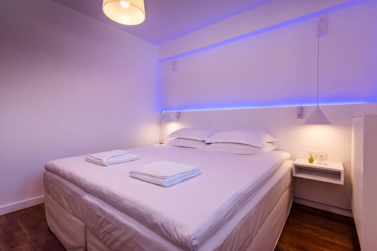 White Rock Milos Suites Adamantas (Milos) Exterior foto